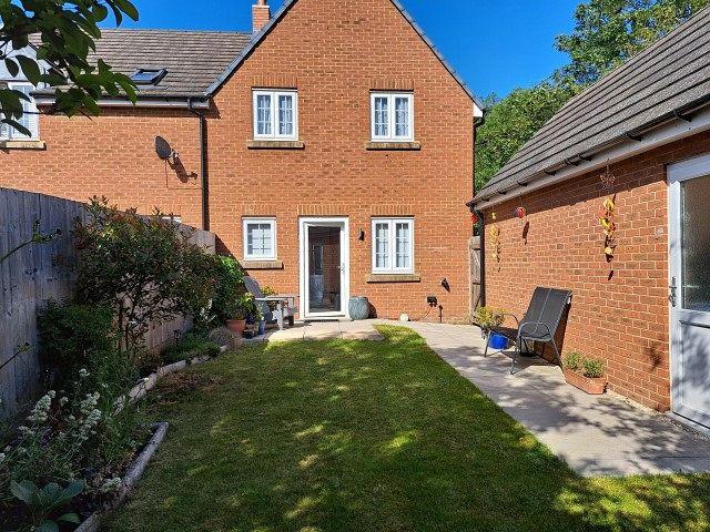 11 Queen's Crescent , Shrivenham